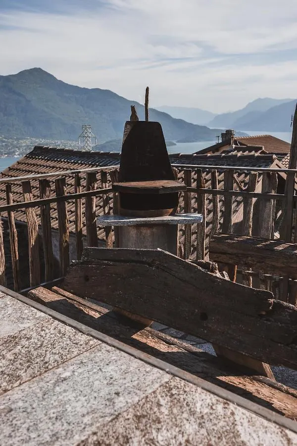 Appartamenti Montemezzo Le Case In Pietra Sorico 0*,  Italien